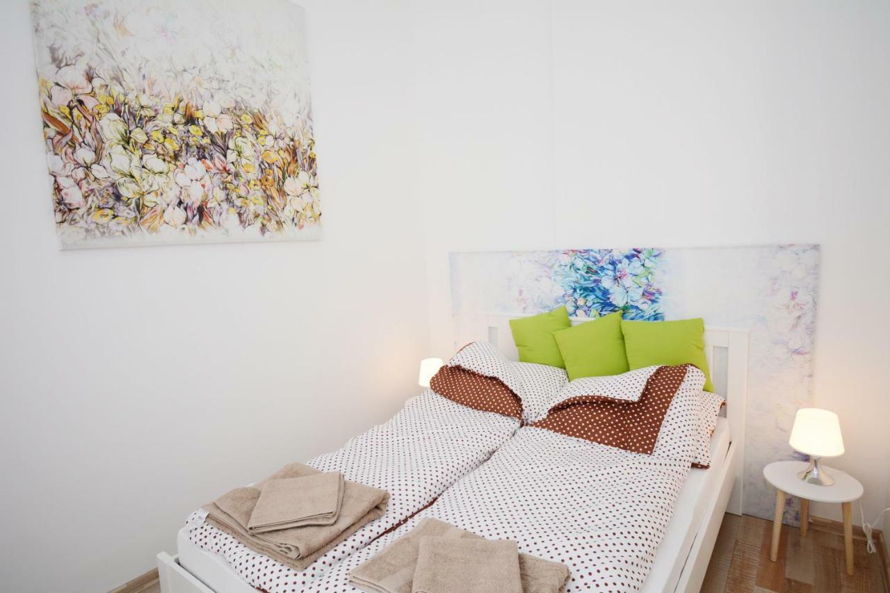 Lillybeth City Center Apartments ブダペスト エクステリア 写真